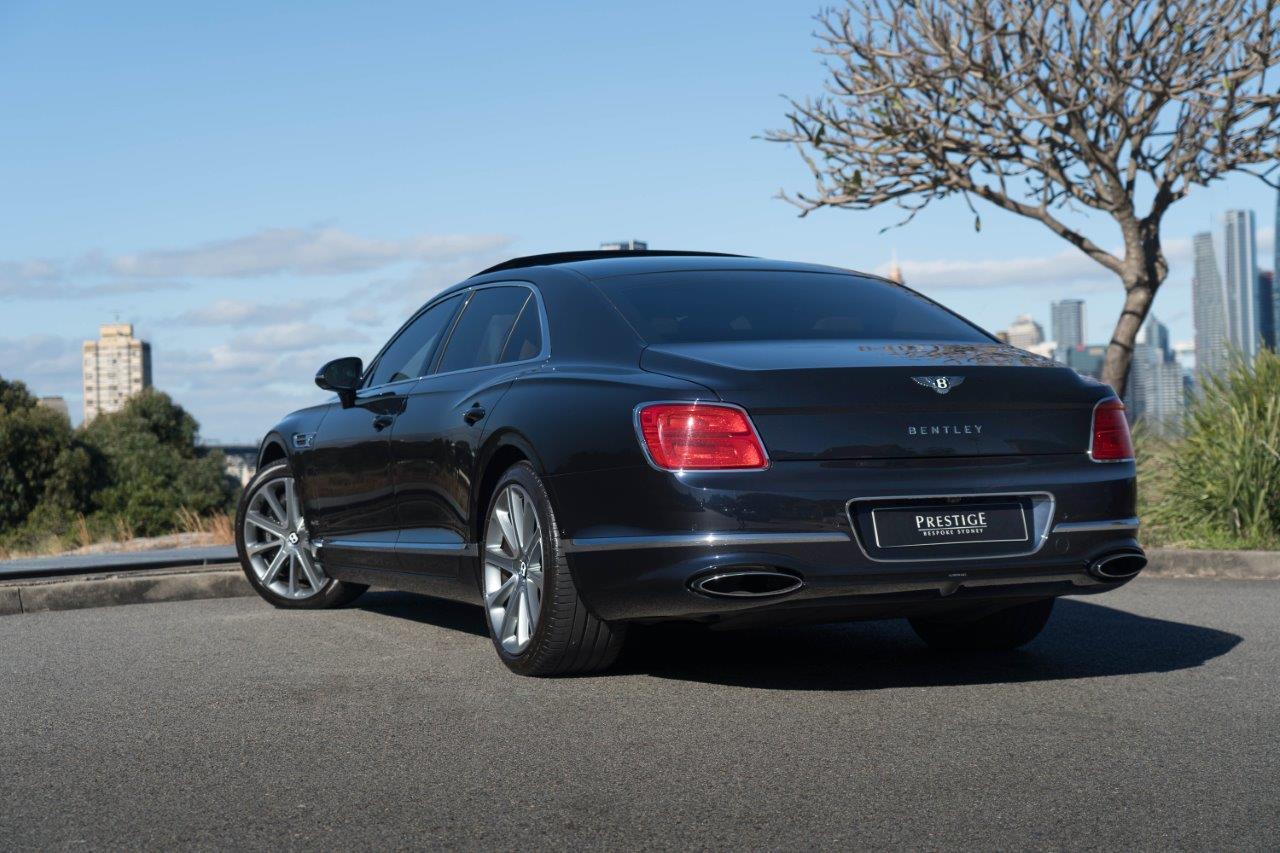 2021 Bentley Flying Spur W12 Sedan Image 3