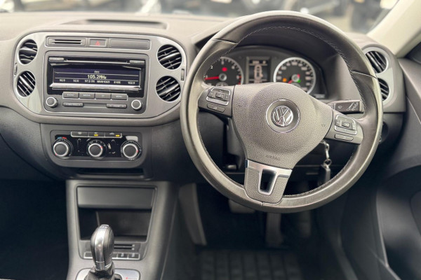 2012 MY12.5 Volkswagen Tiguan 5N 103TDI SUV Image 17