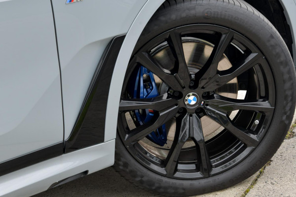2025 BMW X7 G07 LCI xDrive40i M Sport SUV