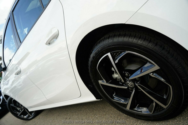 2024 MG MG5 AP32 Essence Sedan