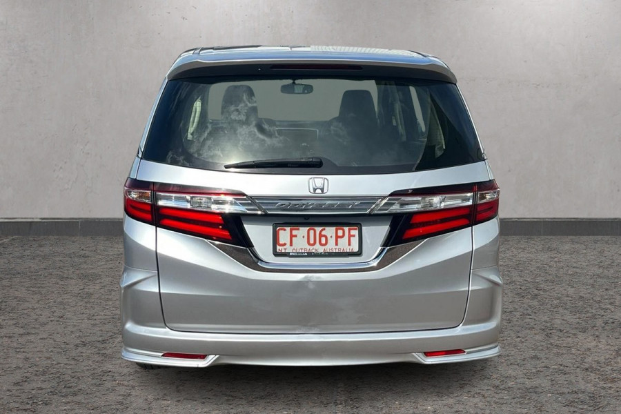 2015 MY16 Honda Odyssey 5th Gen VTi-L SUV Image 8