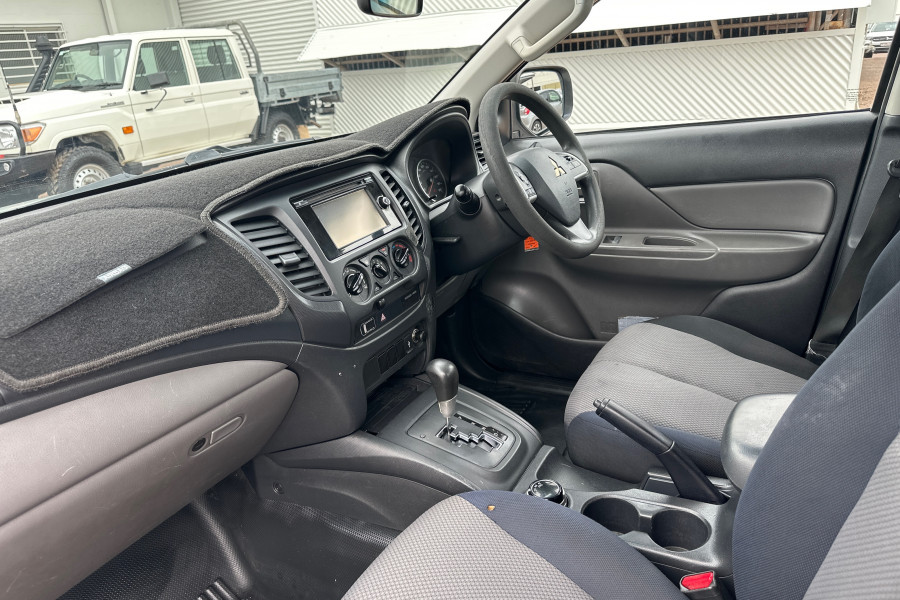 2016 Mitsubishi Triton MQ GLX+ Ute Image 25