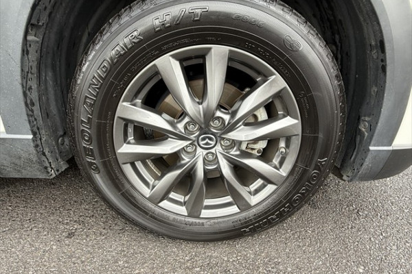 2023 Mazda CX-9 TC Touring SUV Image 9