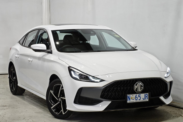 2024 MG MG5 AP32 Essence Sedan