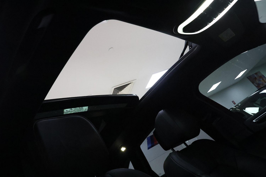 2022 Porsche Macan 95B S SUV