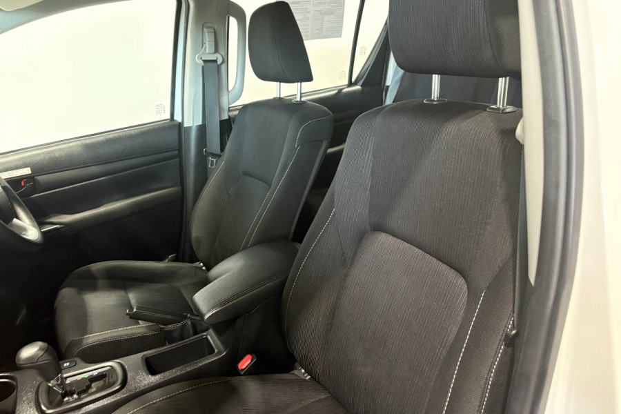 2020 Toyota HiLux  SR Dual Cab Ute Image 18