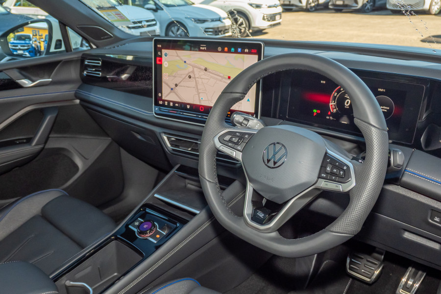 2024 Volkswagen Tiguan 195TSI R-Line SUV Image 6