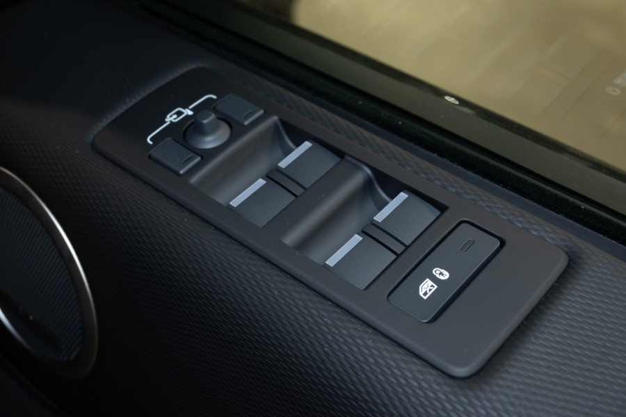 2026 Land Rover Discovery Series 5 D350 Dynamic SE SUV