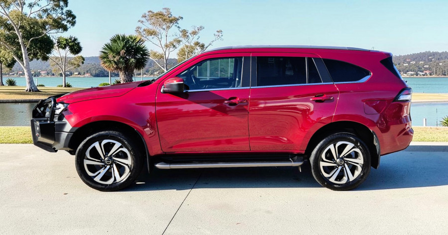 2021 Isuzu MU-X RJ LS-T SUV Image 4