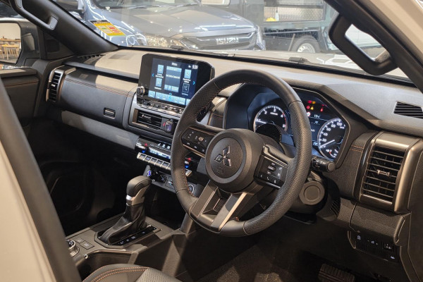 2026 Mitsubishi Triton MV GSR Ute Image 13