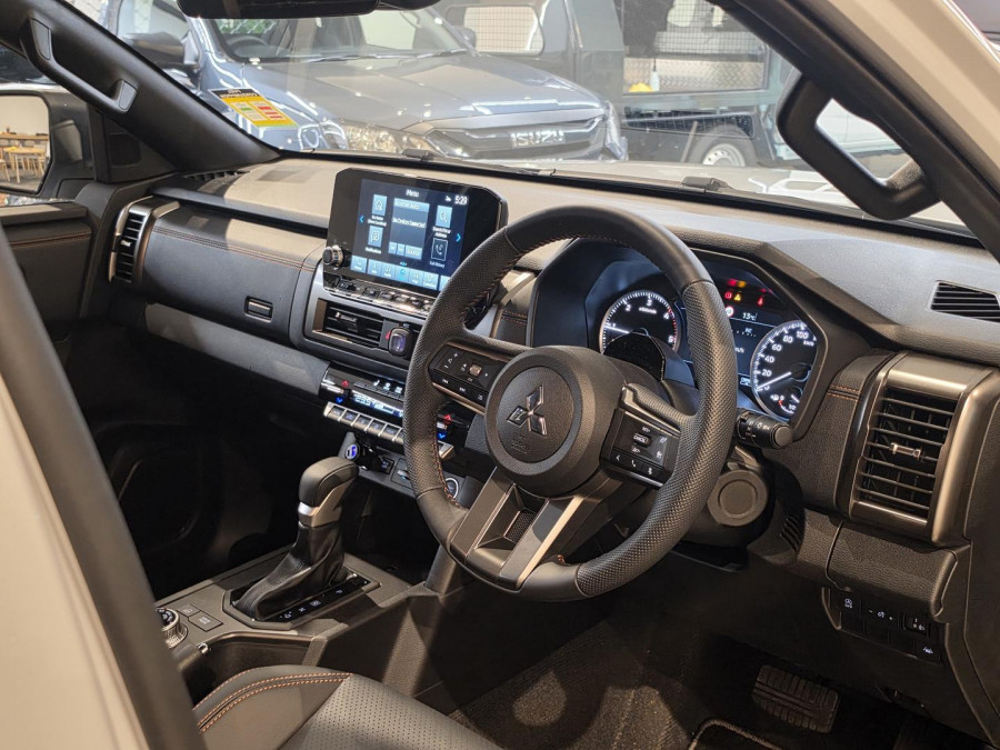 2026 Mitsubishi Triton MV GSR Ute Image 13