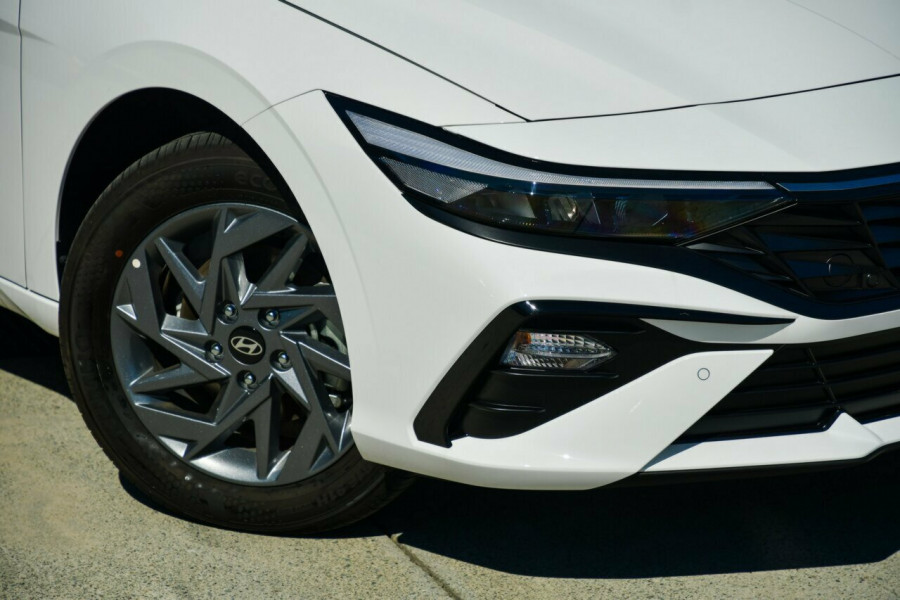 2025 Hyundai i30 CN7.V2 Hybrid Sedan Image 6