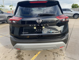 2025 Nissan X-Trail T33 ST-L e-POWER SUV image 4