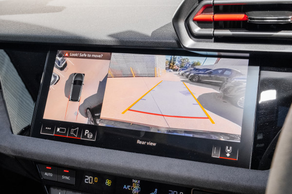 2025 Audi RS 3 GY  Hatch image 15
