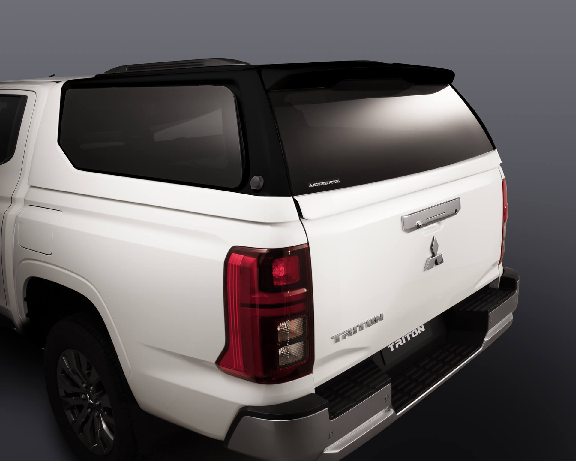 Two Tone Canopy lift/lift windows - White / Black Mica