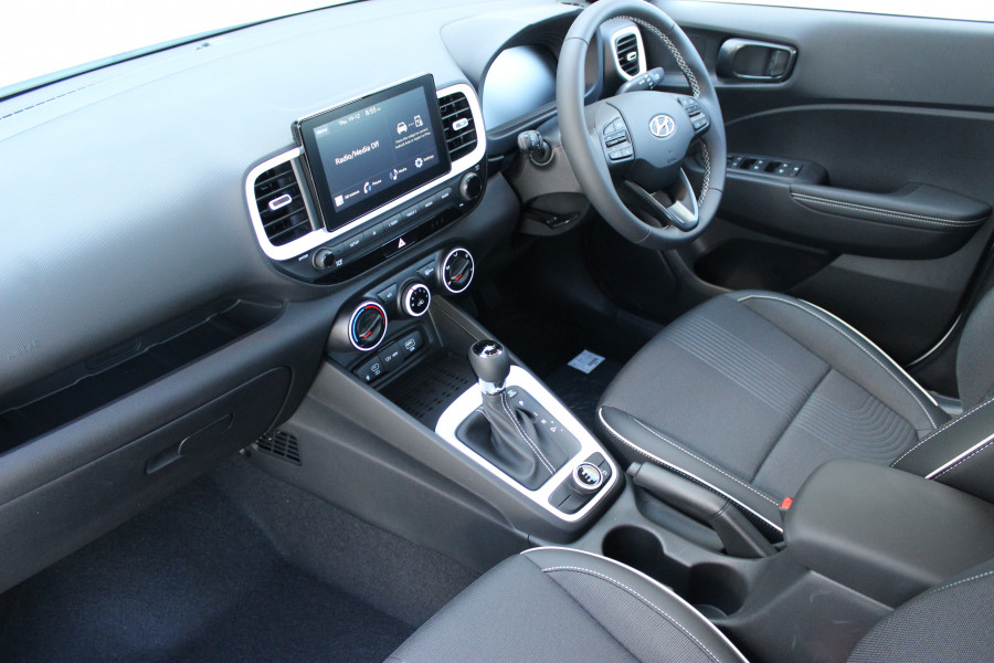 2024 Hyundai Venue QX.V5 Active SUV Image 16