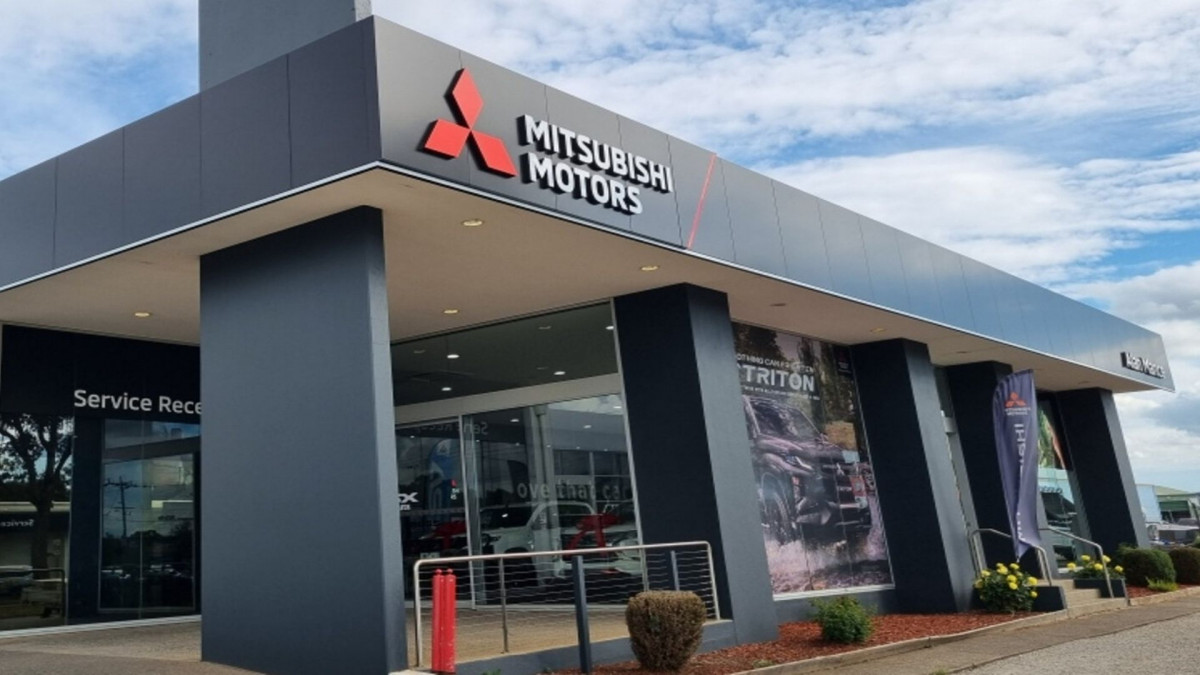 Mitsubishi Dealer in Melbourne New, Demo Used Mitsubishi Cars