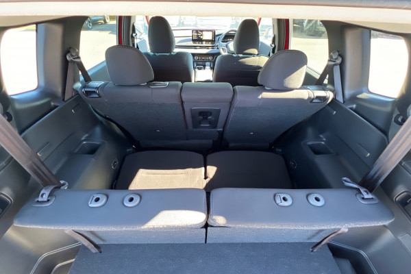 2025 Mitsubishi Outlander ZM LS SUV Image 10