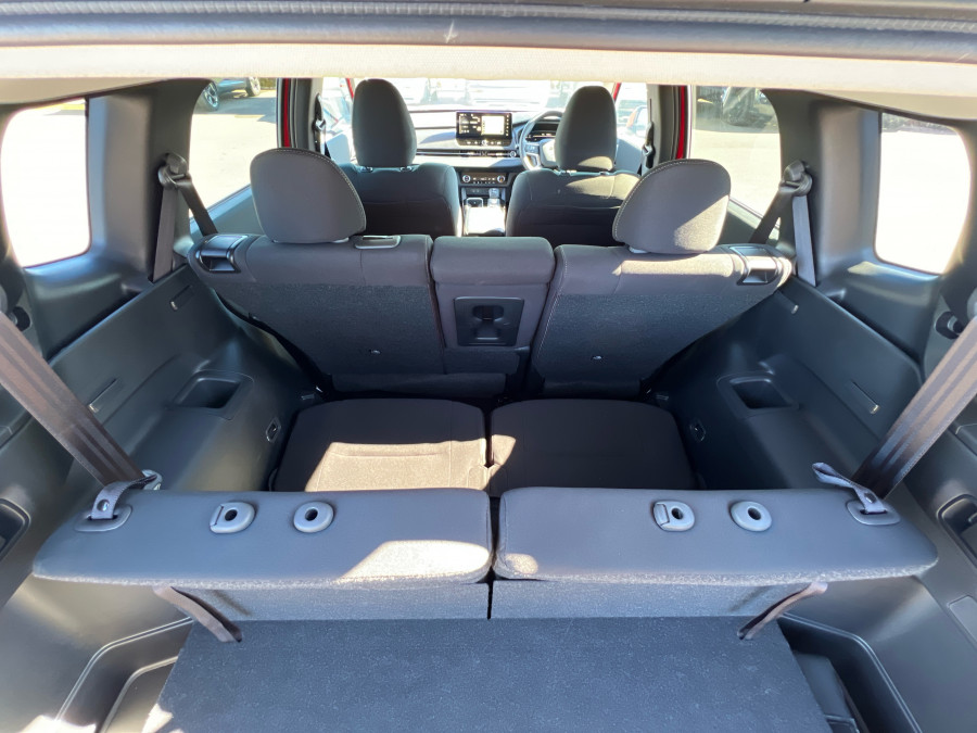 2025 Mitsubishi Outlander ZM LS SUV Image 10