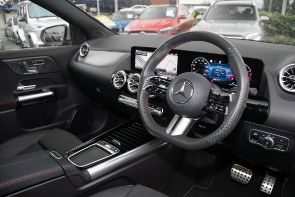 2025 Mercedes-Benz GLA-Class H247 GLA200 SUV image 6