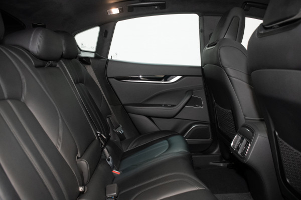 2022 Maserati Levante Modena SUV Image 3