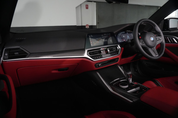 2022 BMW M4 Competition Convertible Image 28