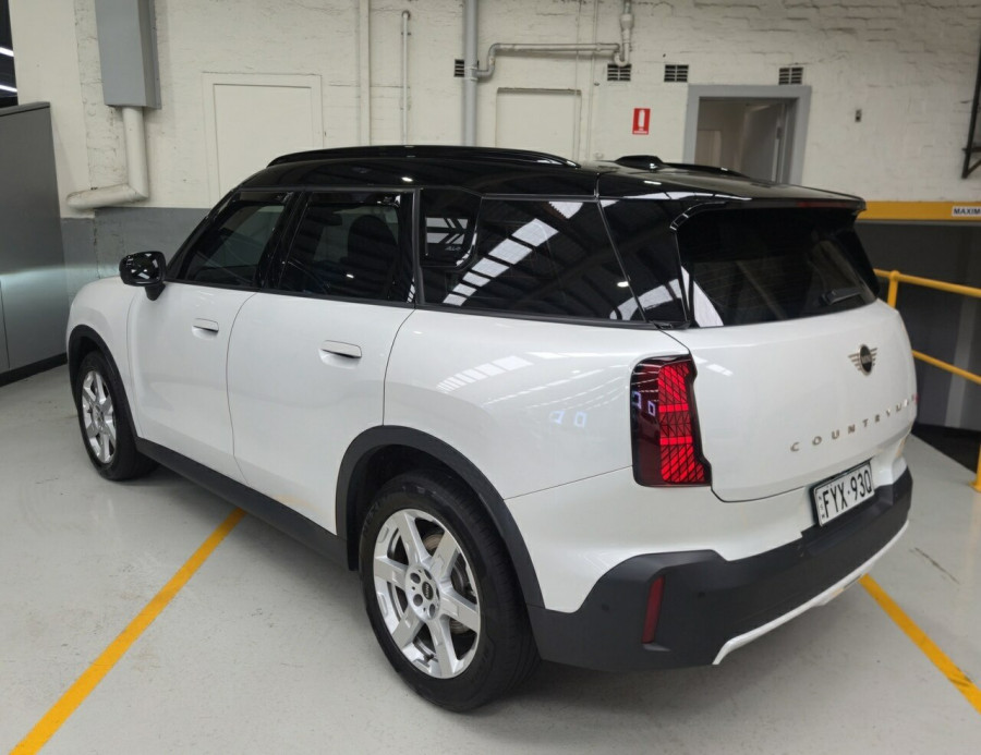 2024 MINI Countryman U25 S Classic Wagon Image 7