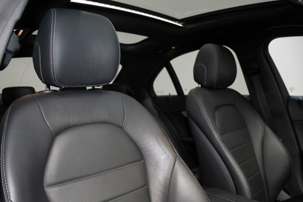 2019 Mercedes-Benz C-Class C300 Sedan Image 4