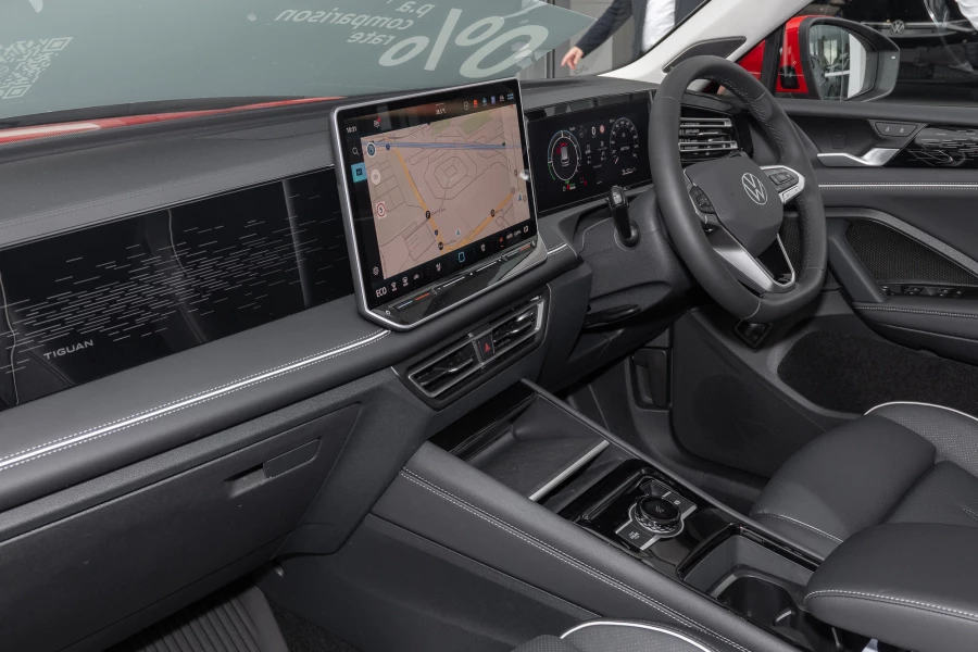 2026 Volkswagen Tiguan CT 150TSI eHybrid Elegance SUV Image 8
