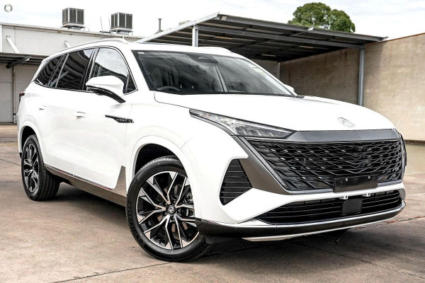 2025 MG QS IS31 Excite SUV Image 1