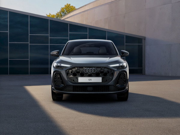 2025 Audi Q5 GU e-hybrid 270kW SUV image 2