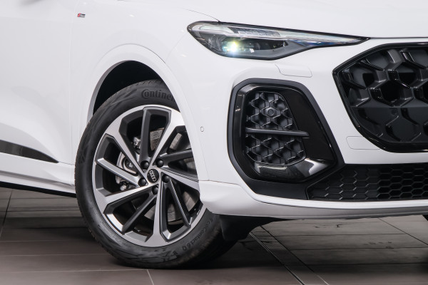 2025 Audi Q5 GU TDI 150kW Sport SUV image 6