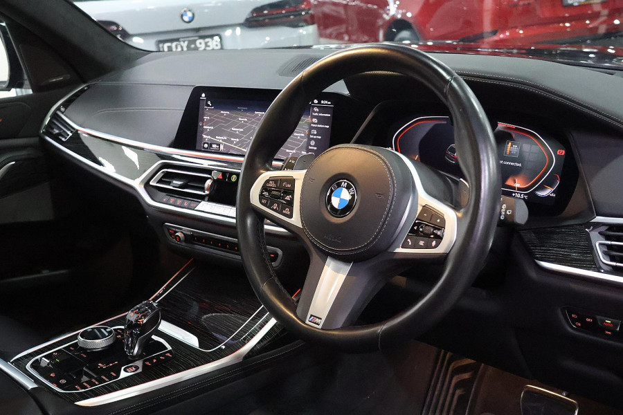 2022 BMW X7 G07 M50i SUV