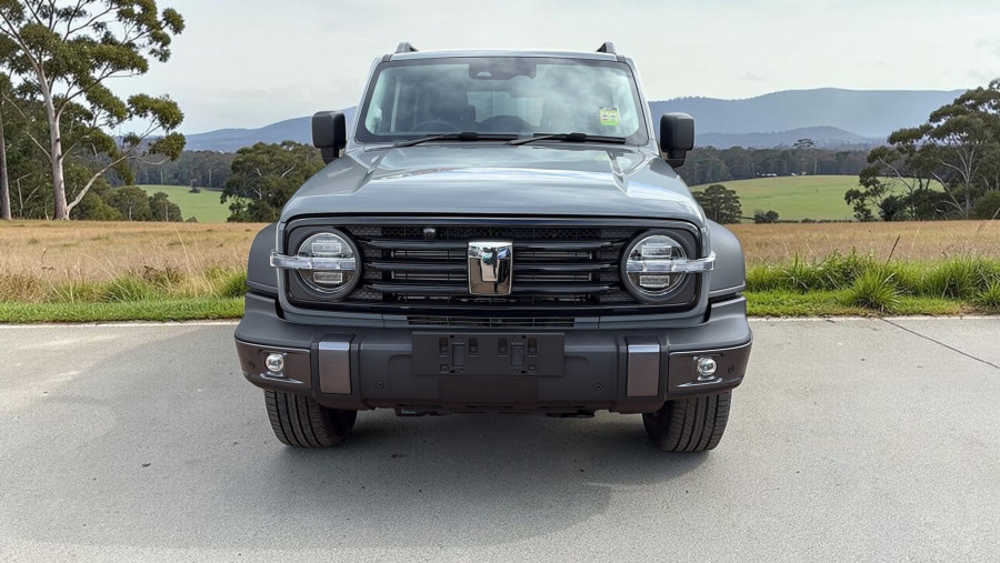 2026 GWM Tank 300 P01 Ultra Hi4-T PHEV SUV Image 2