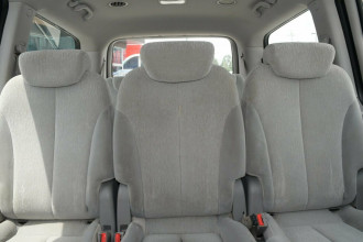 2010 MY11 Kia Grand Carnival VQ Si Wagon