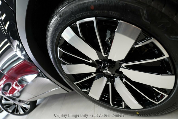 2025 Mitsubishi Outlander ZM Exceed SUV Image 4