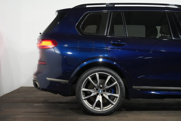 2020 BMW X7 M50i SUV