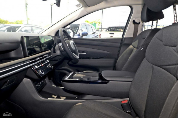2026 Hyundai Tucson NX4.V4 Hybrid SUV Image 6