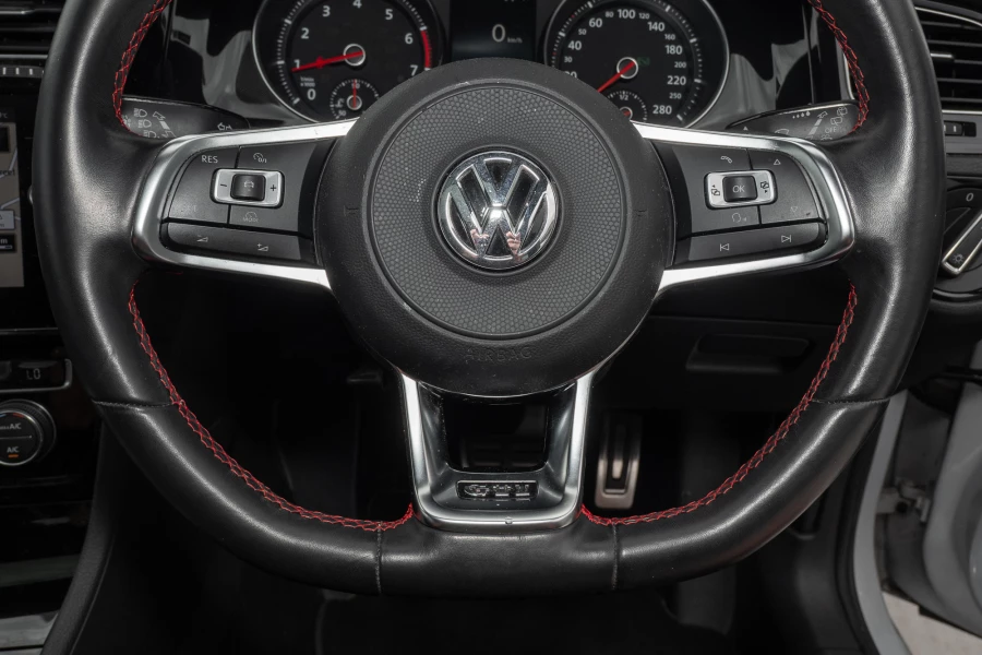 2017 MY18 Volkswagen Golf 7.5 GTI Hatch Image 11