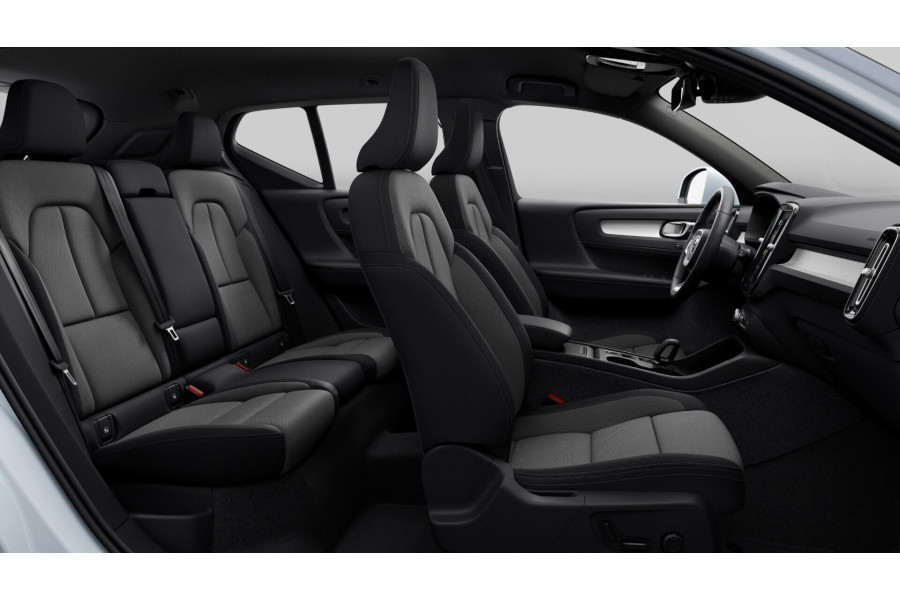 2025 MY24 Volvo XC40 XZ Plus B4 SUV Image 8