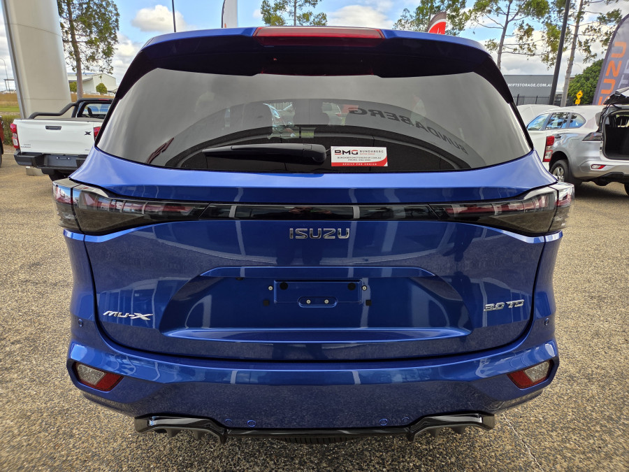 2026 MY25.5 Isuzu MU-X RJ LS-T SUV Image 4