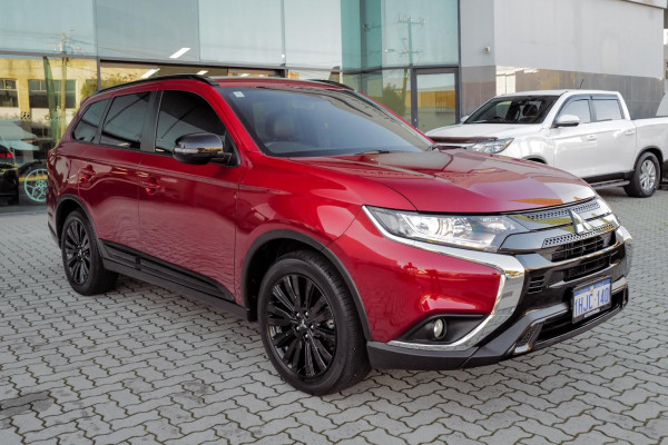 2021 Mitsubishi Outlander ZL Black Edition SUV
