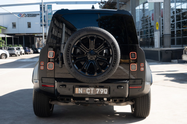 2026 Land Rover Defender L663 110 P635 OCTA Black SUV image 5