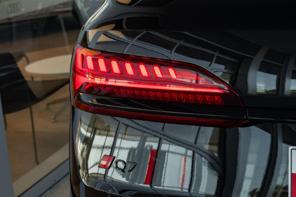 2024 MY25 Audi Q7 4M 55 TFSI S line SUV image 22