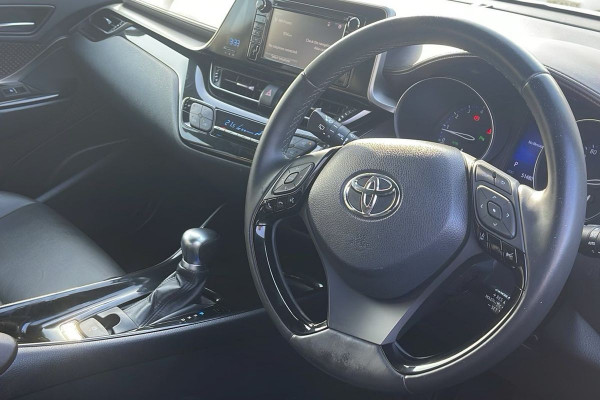 2017 Toyota C-HR NGX10R Koba SUV Image 16