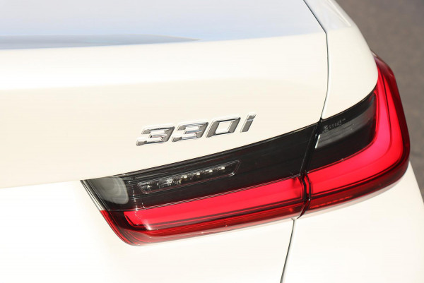 2025 BMW 3 Series G20 LCI II 330i M Sport Sedan image 4