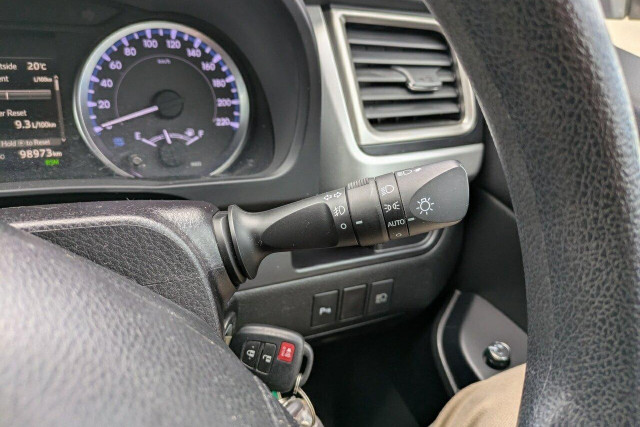 2019 Toyota Kluger GSU50R GX SUV Image 24