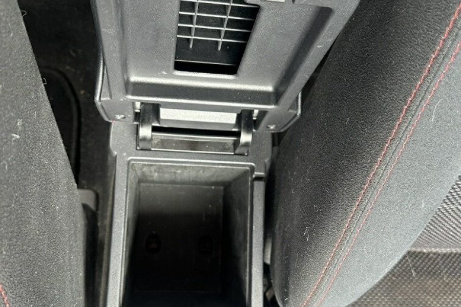 2017 Mitsubishi Lancer CF Black Edition Sedan Image 19