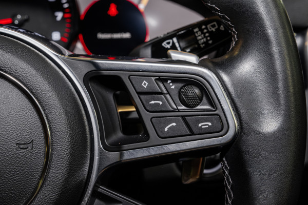 2019 MY20 Porsche Cayenne SUV image 12