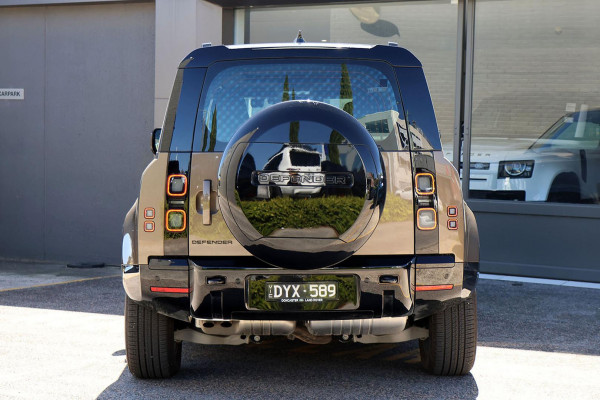 2026 Land Rover Defender L663 110 D350 X-Dynamic SE SUV image 7